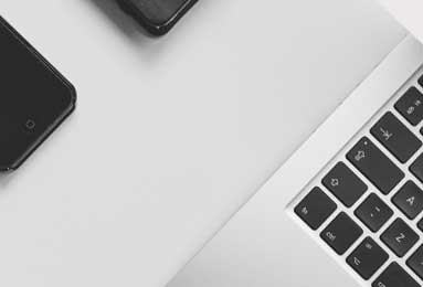 意甲知名评论员：米兰在缺兵少将的情况下2比1战胜佛罗伦萨，本来他们上一场还能赢尤文的